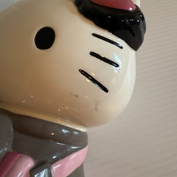 Hello Kitty Ceramic Bank Super Rare 2008 School Girl Double Heart Hello Kitty 7" - Picture 6 of 7